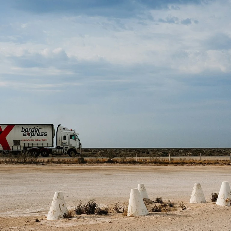 Optimisez votre visibilité avec une rampe pour camion